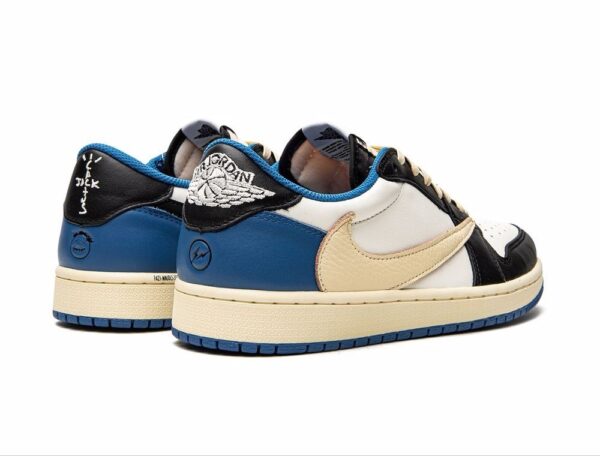 Air Jordan 1 Low OG SP x Travis Scott - Image 3