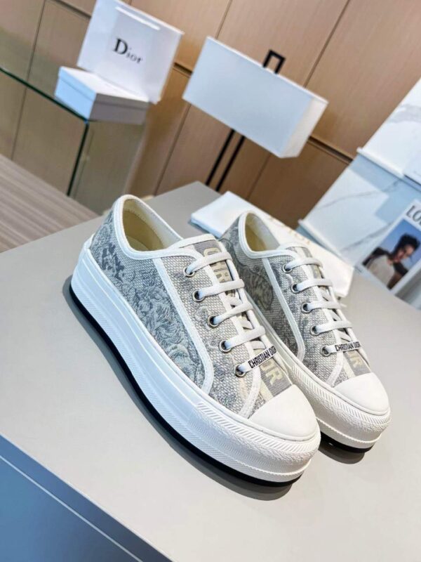 Walk'n'Dior Sneaker - Image 4