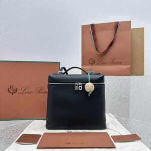 Loro Piana Extra Pocket Backpack L23.5 (23×8×22cm)