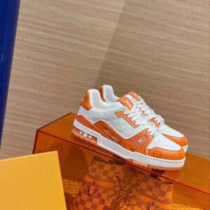 Louis Vuitton LV Trainer Sneaker 1ABOIU