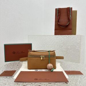Loro Piana Extra pocket L16 Belt Bag (16×6×10cm)