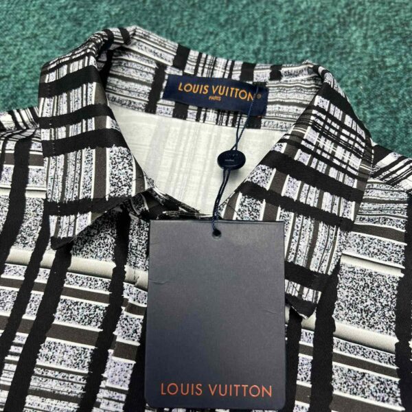 Louis Vuitton Printed Cotton Overshirt 1ABY27 - Image 9